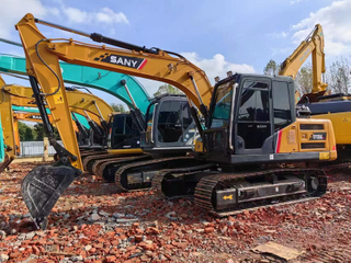 Used SANY SY135 Medium Crawler Excavator 13Ton Efficient Construction Machine For Sale