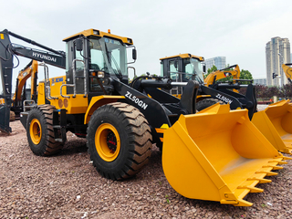 Used XCMG ZL50GN Wheel Loader 5 Ton Heavy Duty Front End Loader For Sale