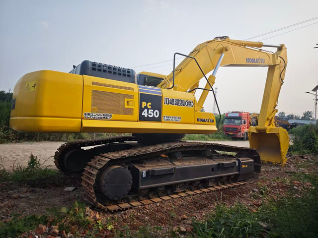 Heavy Duty Komatsu PC450 Excavator for Sale | 45t Large Used Crawler Excavator with Strong Digging Power, Original Japan Quality and Ready for Mining & Construction